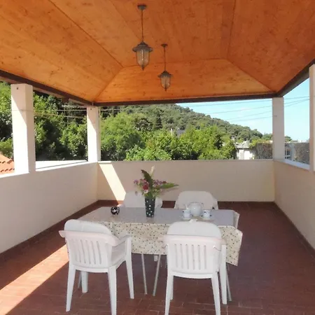 Hortenzia - Three-bedroom With Terrace And Sea View Apartamento *