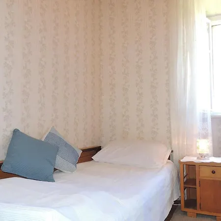 Apartment Hortenzia - Three-bedroom With Terrace And Sea View *